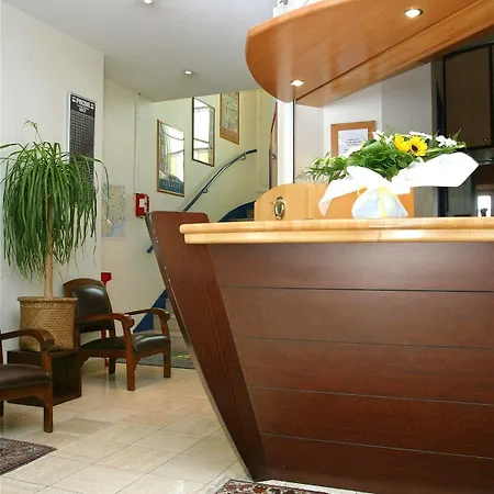 Hotel Logis Rex Lorient